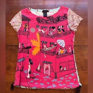 Custo Barcelona - top with mesh sleeves 
Size Small